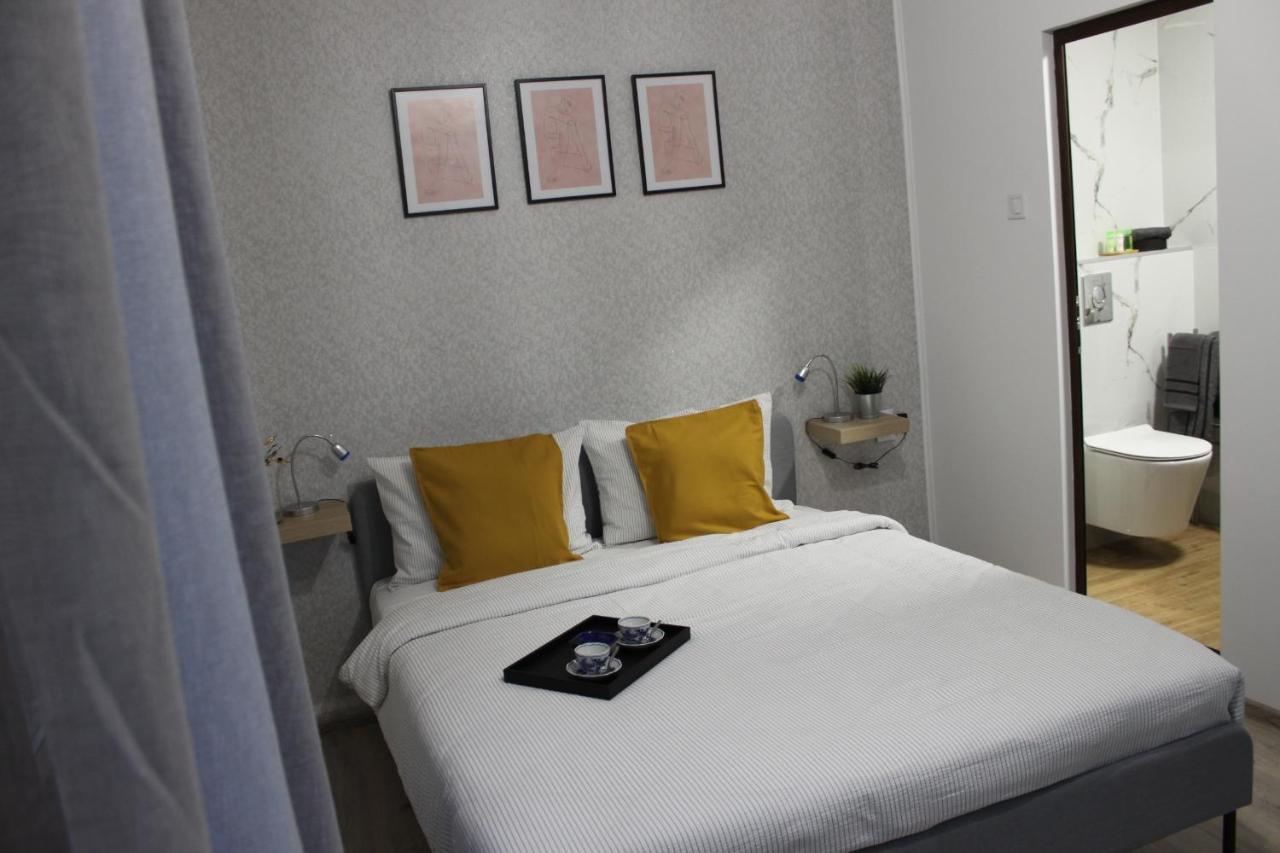 Orange House In The Old Town Plovdiv Hotel ภายนอก รูปภาพ